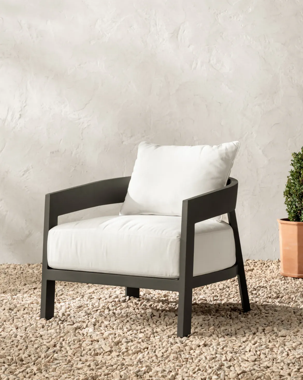 Vento Aluminum Lounge Chair