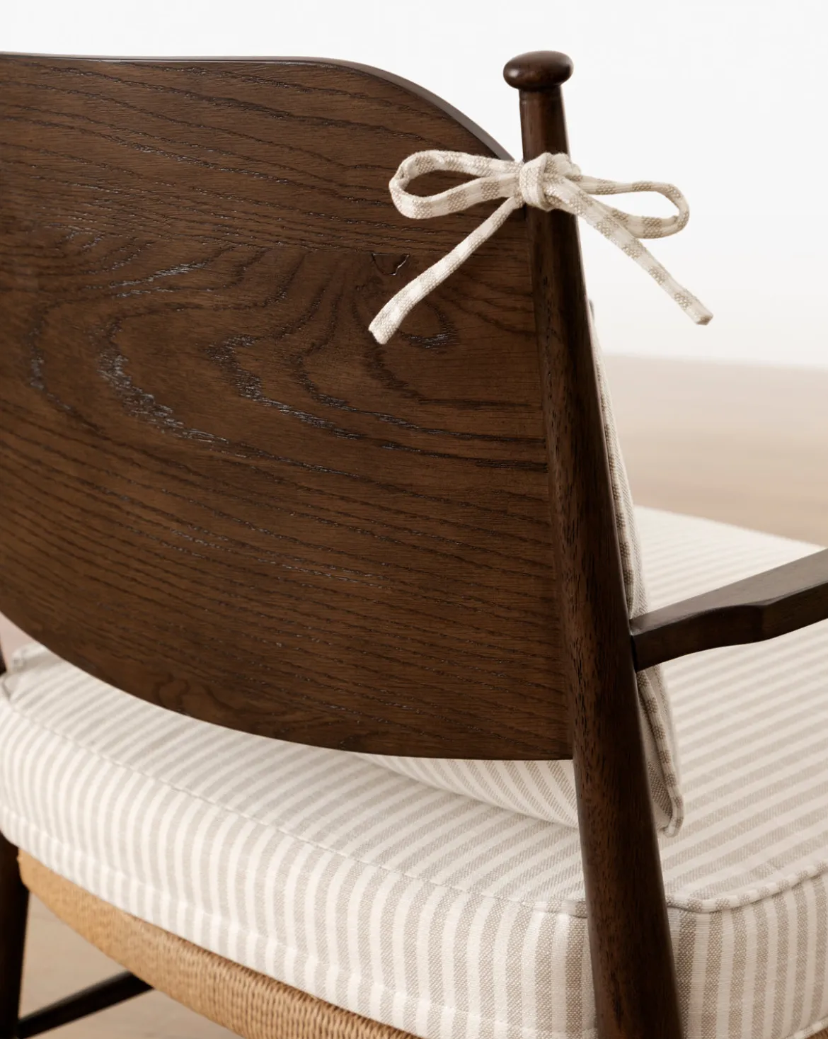 Waker Lounge Chair