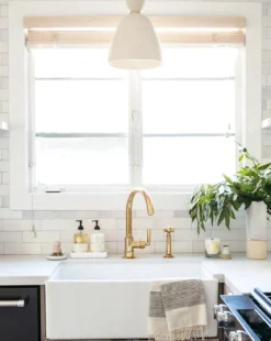 Walcott Hand Towel