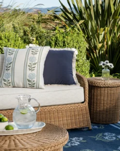 Wells Indoor/Outdoor Pillow