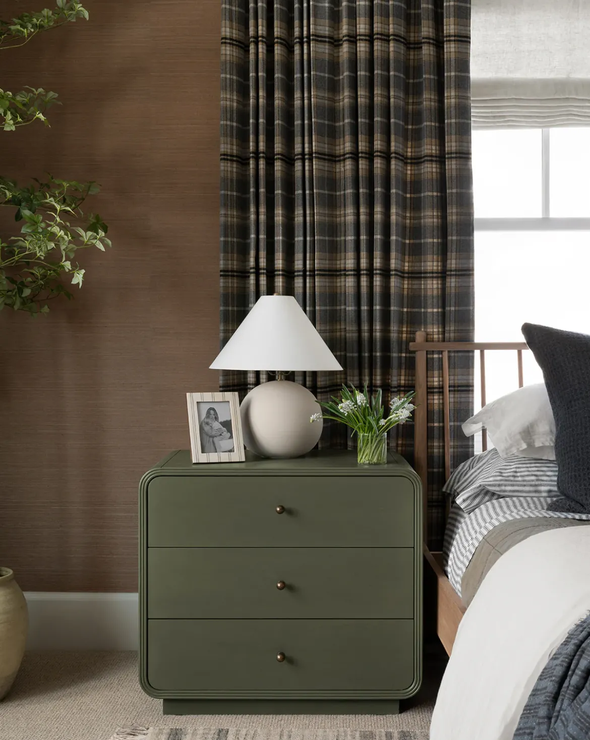 Wilkins Laurel Nightstand