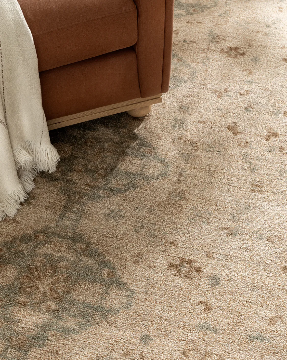 Wilshire Natural Hand-Tufted Wool Rug